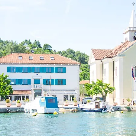 The Admiral Zaton Zaton (Sibenik-Knin)